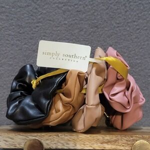 Simply Southern Collection Set of 4 Faux Leather Scrunchies Black Tan Pink Nude
